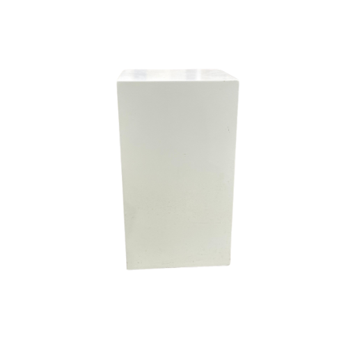 Simple white square pillar pedestals. Flat top.